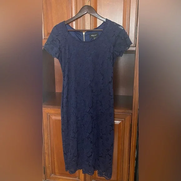 chinese dress ladies Never Look Back Navy Floral Lace Short Sleeve Velvet Trim Midi Dress